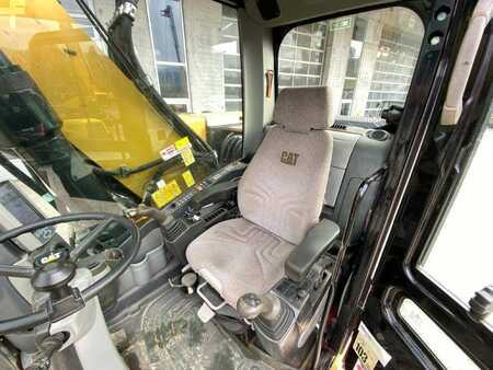 Mobilní bagry 2012 Caterpillar M322D Mobilbagger OilQuick OQ70/55 TOP (11)