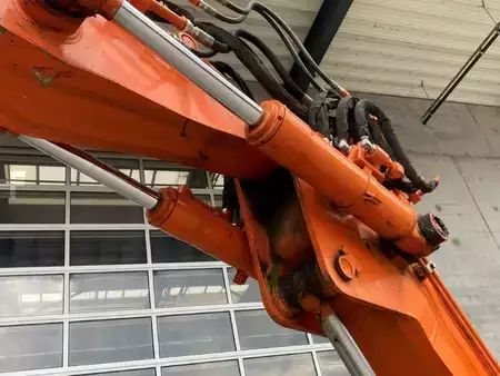 Koparki gąsienicowe 2018 Hitachi ZX 85USB-5A Verstell-Ausleger KLIMA Kamera MS08 (12)