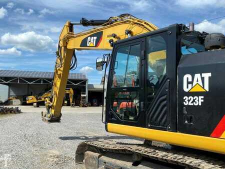 Caterpillar 323 FL KLIMA Kamera OQ70/55 *GPS Optional*