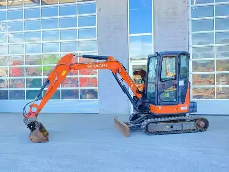 Minigrävare 2016 Hitachi ZX 38U-5A CLR Kurzheck KLIMA Minibagger (2)