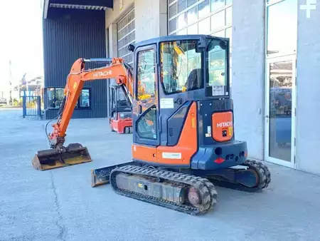 Minigrävare 2016 Hitachi ZX 38U-5A CLR Kurzheck KLIMA Minibagger (3)