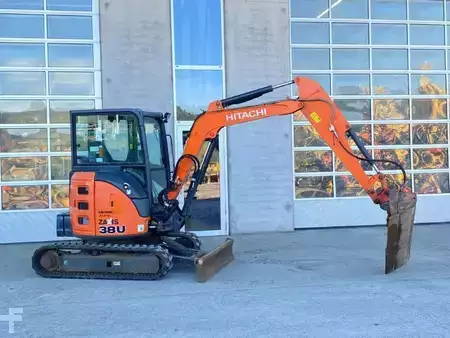 Minigrävare 2016 Hitachi ZX 38U-5A CLR Kurzheck KLIMA Minibagger (6)
