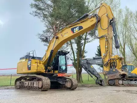 Bæltegraver 2016 Caterpillar 352FL Mono-Boom OilQuick OQ90 Hammerleitung (5)