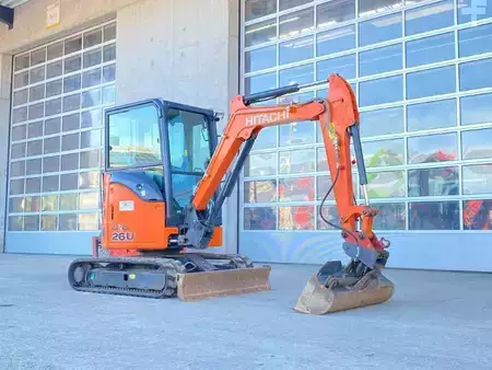 Minibagry 2017 Hitachi ZX 26U-5A CR Kurzheck Minibagger 2.7 Tonnen (3)