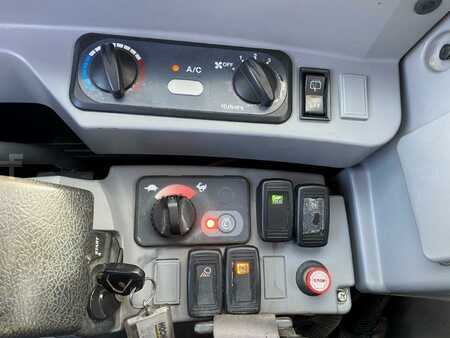 Beltegraver 2014 Kubota KX080-4 GL Stahlketten OilQuick OQ60-5 (12)