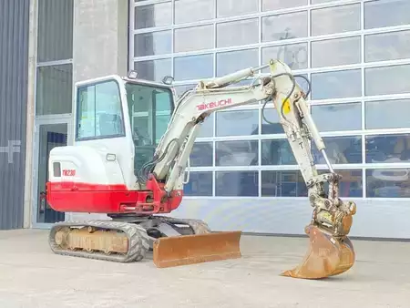 Minibagry 2016 Takeuchi TB 230 MSA V3 Power-Tilt HS03 wie TB240, 250 (6)