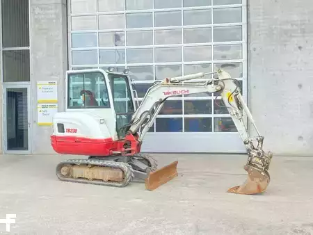 Minibagry 2016 Takeuchi TB 230 MSA V3 Power-Tilt HS03 wie TB240, 250 (9)