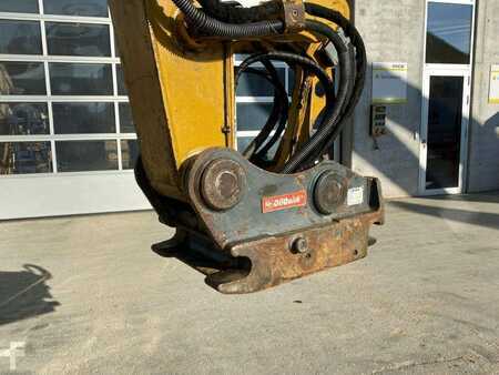 Caterpillar M320F Mobilbagger OilQuick OQ70/55 Klima ZSA