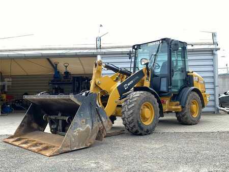 Radlader 2018 Caterpillar 906M Radlader Schaufel + Gabel EPA-Sticker (2)
