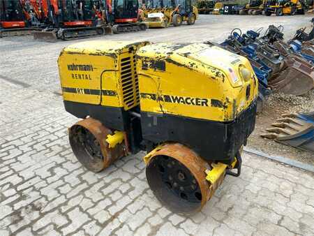 Tandem rullar 2004 Wacker RT 82 SC Vibro-Grabenwalze mit FUNK Stampffuß (3)