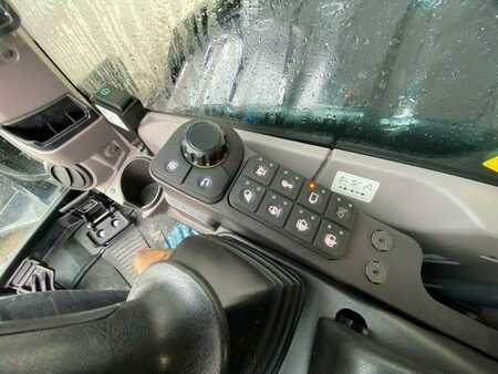 Mini excavators 2025 Kubota KX060-5 KGLS2F Power-Tilt KLIMA Kamera wie U56 (19)