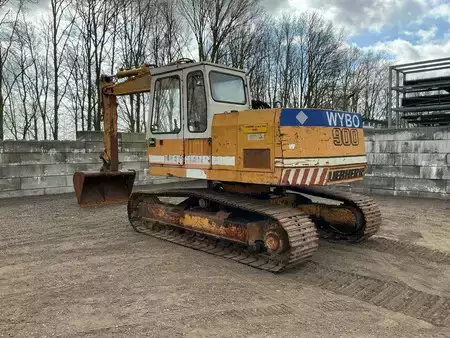 Pelles sur chenilles 1988 Liebherr P900B (3)