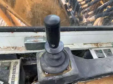Pelles sur chenilles 1988 Liebherr P900B (30)