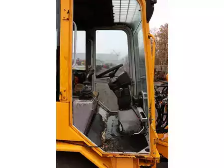 Kolové nakladače 2004 Weidemann P50 2006 (29)