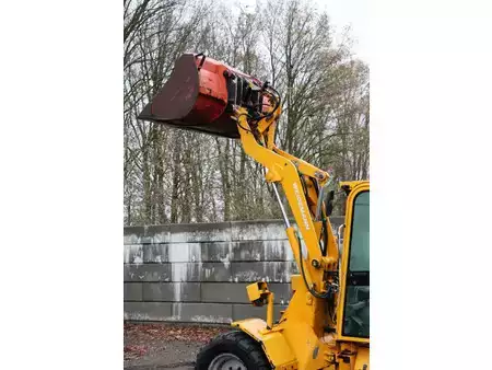 Kolové nakladače 2004 Weidemann P50 2006 (40)