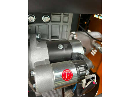 Minigraver 2024 Beartrac HT10 (25)