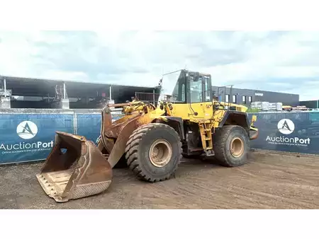 Pyöräkuormaajat 0 Komatsu WA380-6 (7)