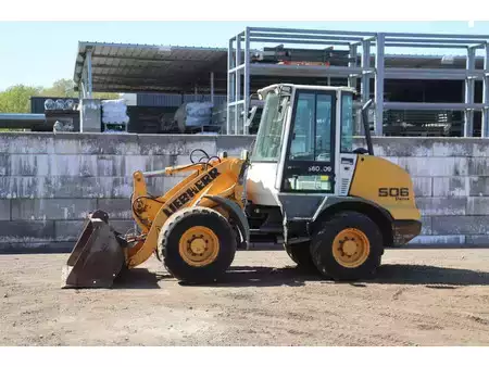 Kolové nakladače 2007 Liebherr L506 (1)