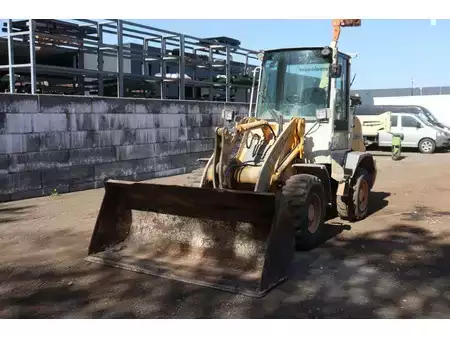 Kolové nakladače 2007 Liebherr L506 (9)
