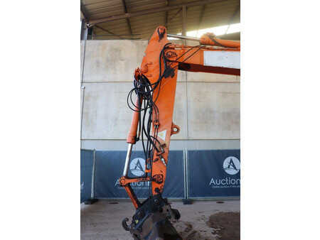 Liebherr A316