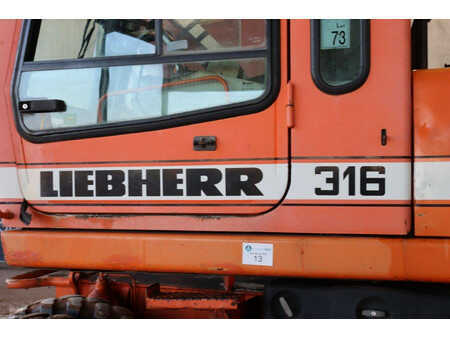 Liebherr A316
