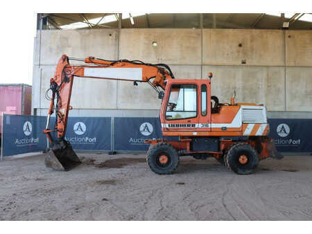 Liebherr A316