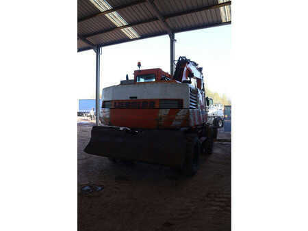 Liebherr A316