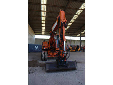 Liebherr A316