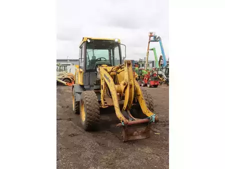 Pyöräkuormaajat 2002 Komatsu WA 75-3 (7)