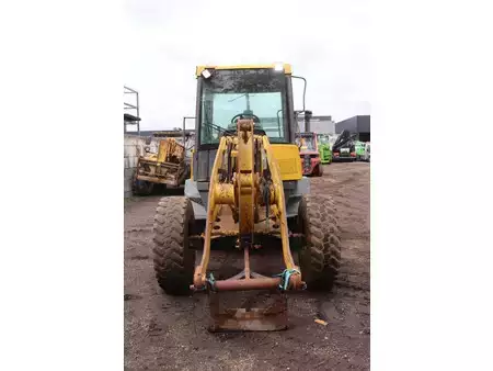 Pyöräkuormaajat 2002 Komatsu WA 75-3 (8)