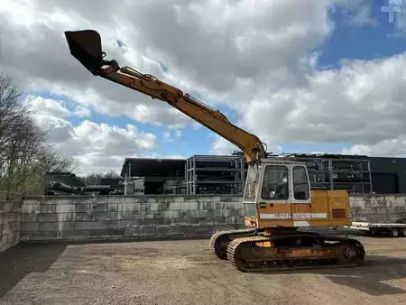 Pelles sur chenilles 1988 Liebherr R900B (10)