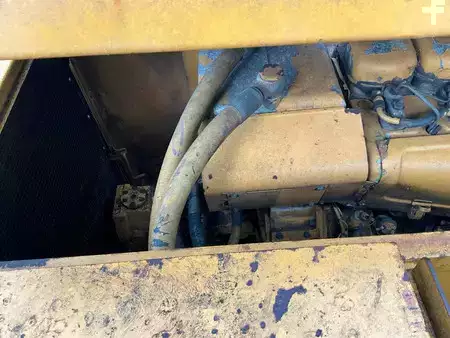 Pelles sur chenilles 1988 Liebherr R900B (32)