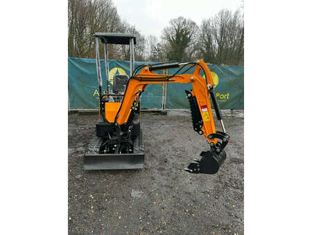 Minigraver 2024 Beartrac HT10 (20)