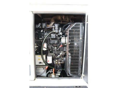 SDMO R165