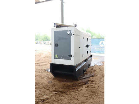 SDMO R165