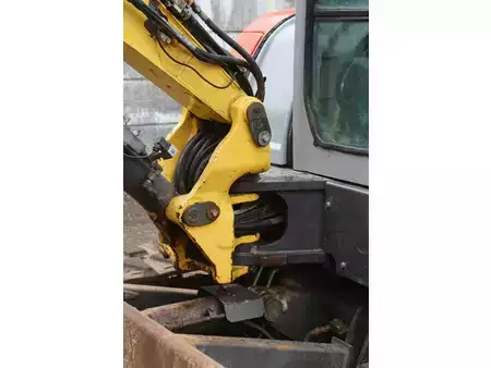 Escavatori cingolati 2011 New Holland Construction E50B SR (13)