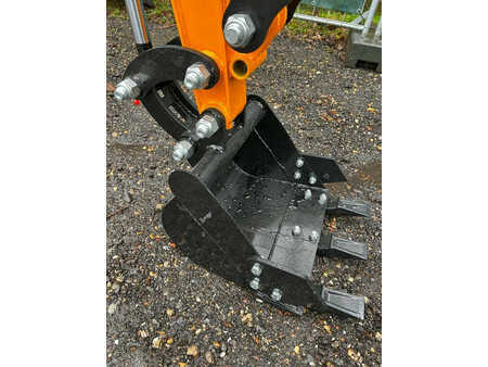 Minigraver 2024 Beartrac HT10 (10)