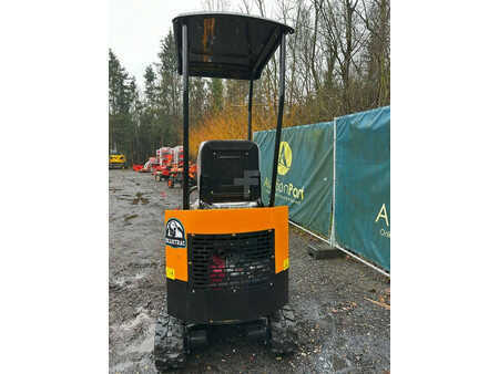 Minigraver 2024 Beartrac HT10 (2)