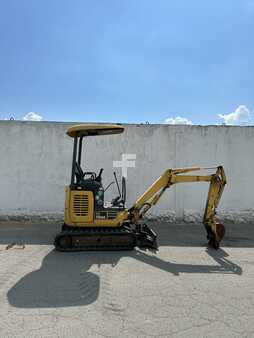 Komatsu PC18MR-3