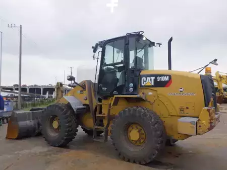Hjullaster 2018 Caterpillar 910M (1)
