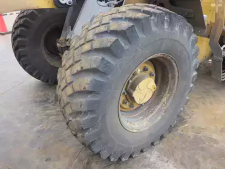 Hjullaster 2018 Caterpillar 910M (5)