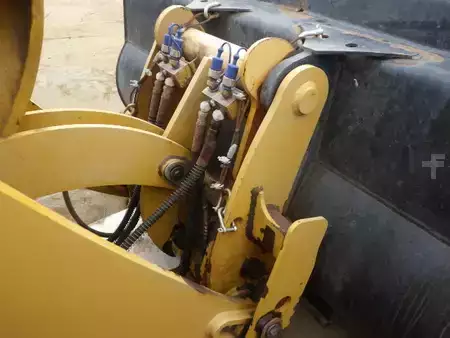 Hjullaster 2017 Caterpillar 910K (11)