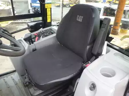 Hjullaster 2017 Caterpillar 910K (12)