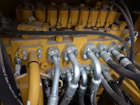 Bæltegraver 2019 Caterpillar 320-07B (15)