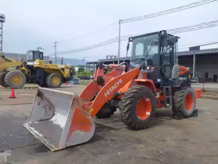 Cargadoras de ruedas 2017 Hitachi ZW100 (1)