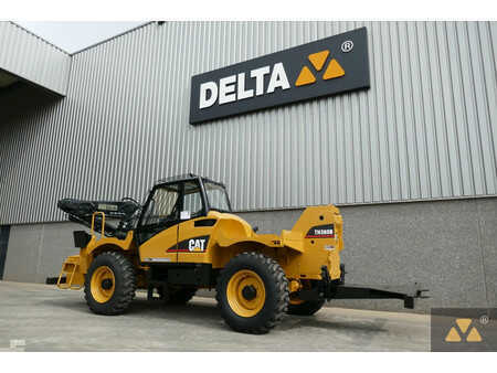 Caterpillar TH360B Welding Tractor