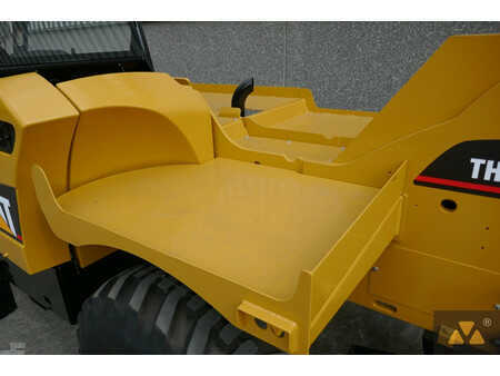 Caterpillar TH360B Welding Tractor