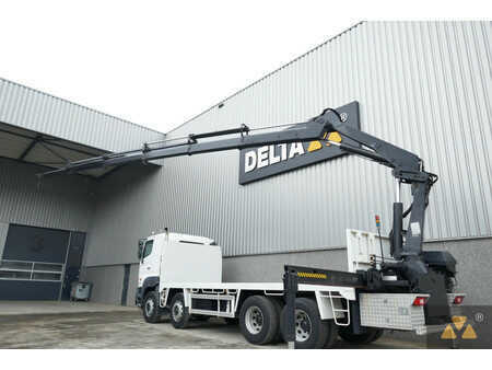 Autojeřáby 2007 Hino 700FY crane (10)