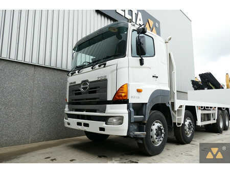 Autojeřáby 2007 Hino 700FY crane (22)