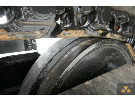 Kettenbagger 2015 Caterpillar 335F LCR (20)